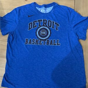 Detroit Pistons Nike T-Shirt